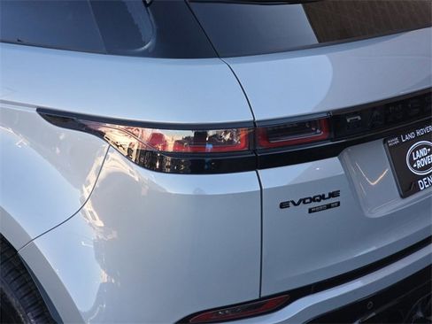 Used 2020 Land Rover Range Rover Evoque SE image 36
