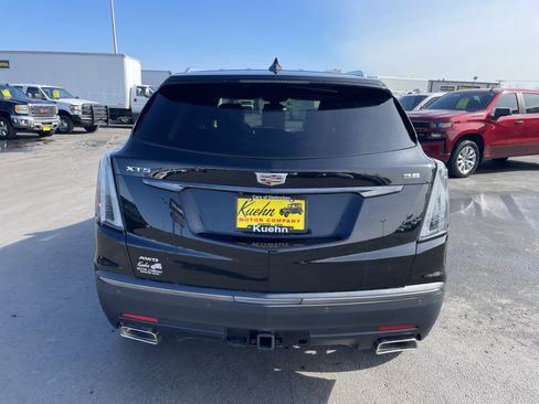 Used 2018 Cadillac XT5 Luxury image 7