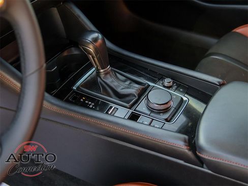 Used 2024 MAZDA MAZDA3 s image 29