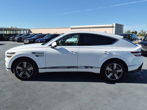 Used 2025 Genesis GV80 3.5T image 3