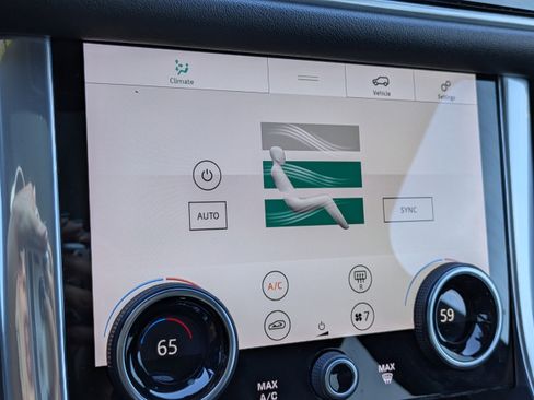 Used 2022 Land Rover Range Rover Sport SE image 29