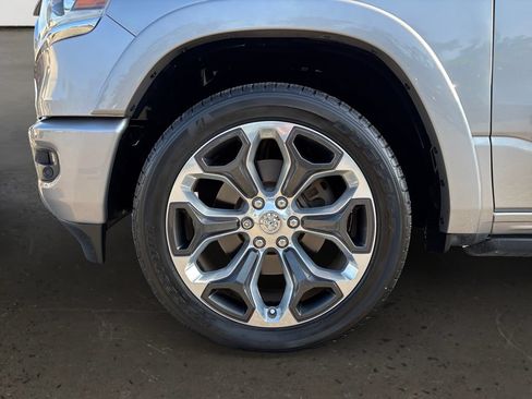 Used 2019 RAM 1500 Limited RWD image 10