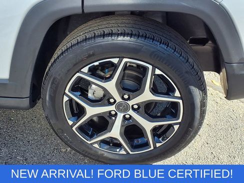 Used 2025 Jeep Compass Limited AWD/4WD image 25