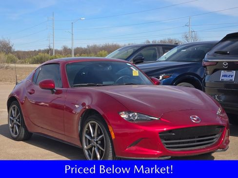 Used 2023 MAZDA MX-5 Miata Grand Touring w/ Weather Package image 2