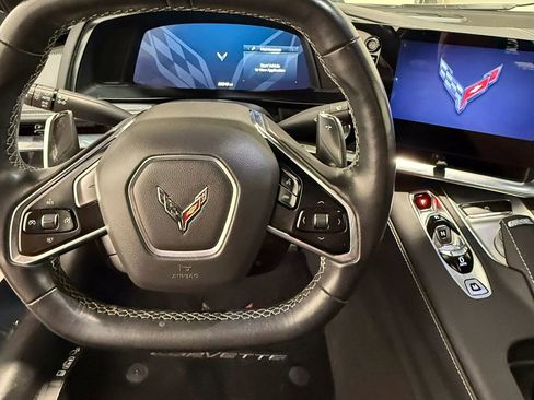 Used 2020 Chevrolet Corvette Stingray Coupe w/ Z51 Performance Package RWD image 28