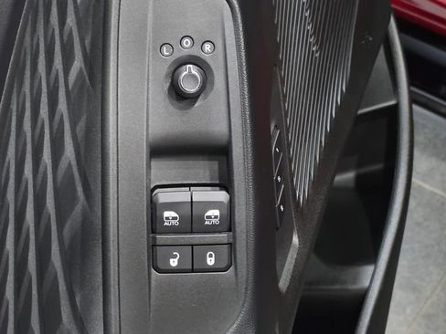 Used 2024 Dodge Charger R/T w/ Plus Group image 15