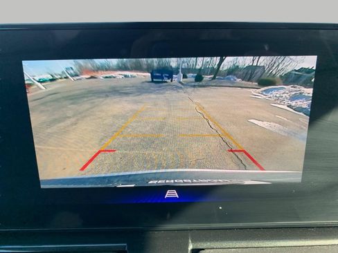 Used 2025 Chevrolet TrailBlazer LT image 14