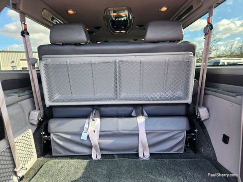 Used 2013 GMC Savana 2500 image 24