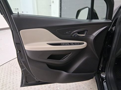 Used 2019 Buick Encore Essence image 19