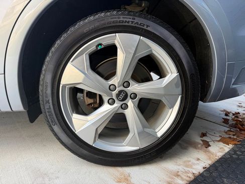 Used 2022 Audi Q5 2.0T Premium Plus w/ Premium Plus Package image 22