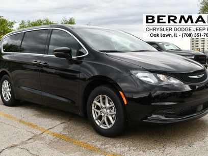 New 2026 Chrysler Voyager LX