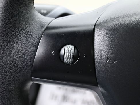 Used 2021 Tesla Model 3 Long Range image 15