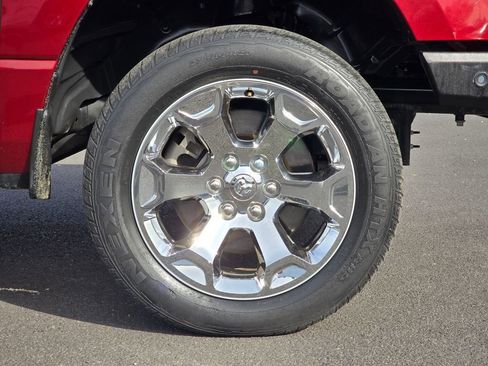 Used 2019 RAM 1500 Big Horn image 9