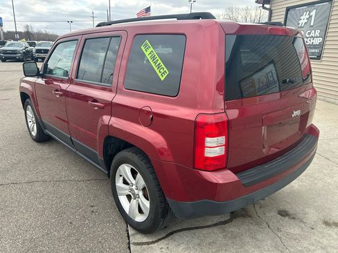 Used 2014 Jeep Patriot Latitude image 7