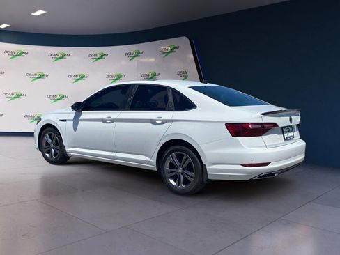 Used 2020 Volkswagen Jetta R-Line w/ R-Line Cold Weather Package FWD image 6