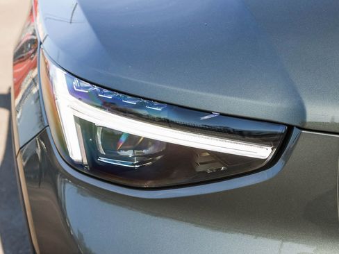 New 2026 Volvo XC40 B4 Plus w/ Climate Package image 15