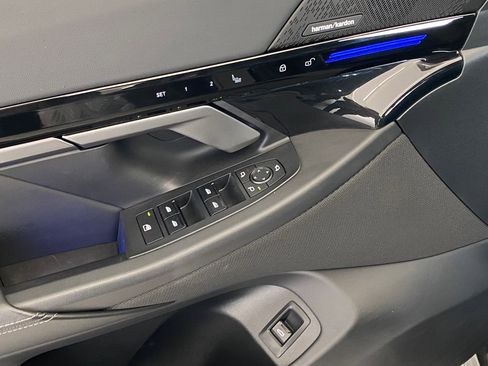 Certified 2024 BMW 530i xDrive w/ Premium Package image 23