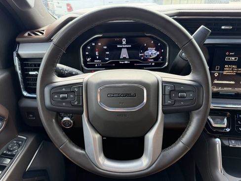 Used 2024 GMC Sierra 2500 Denali w/ Denali Reserve Package AWD/4WD image 15