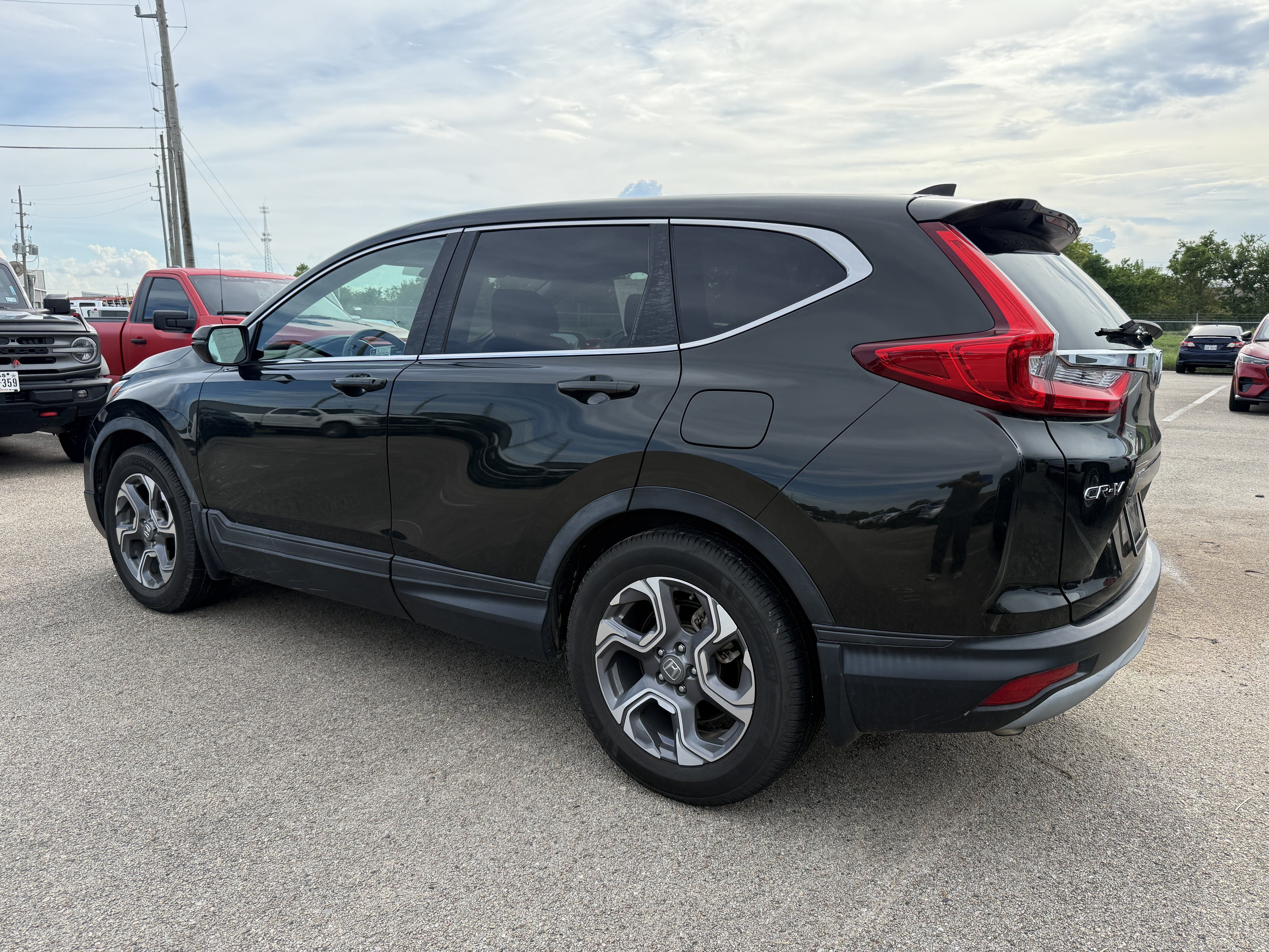 Used 2019 Honda CR-V EX image 3