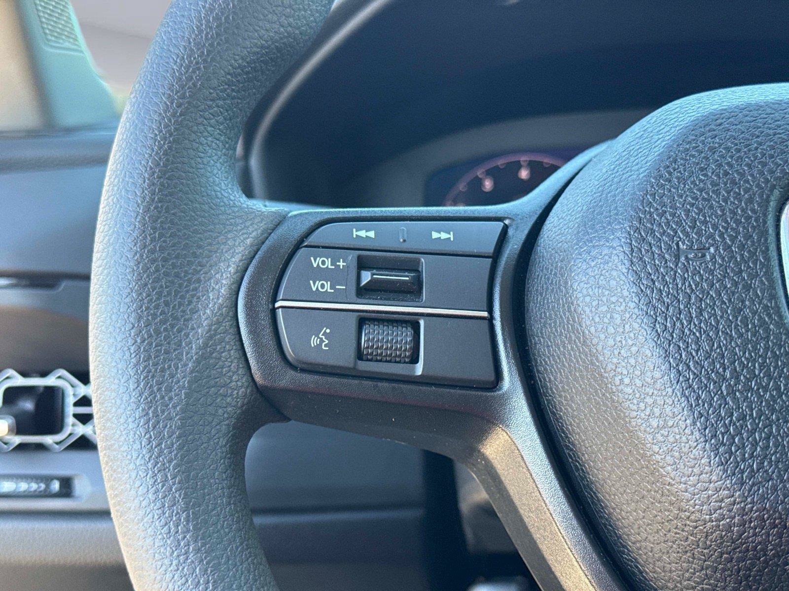 Certified 2024 Honda Accord EX image 31