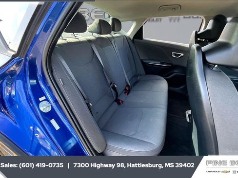 Used 2025 Kia K4 FWD image 20