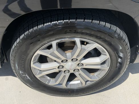 Used 2014 GMC Acadia SLT FWD image 12
