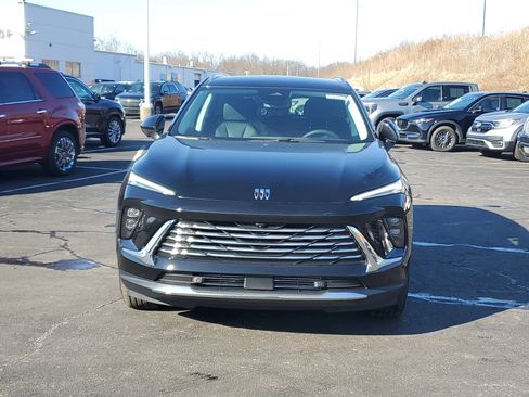 New 2026 Buick Envision Preferred image 2