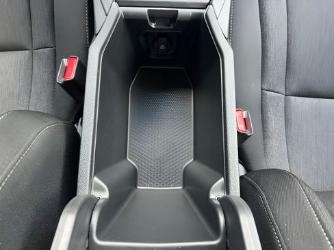 Used 2024 Honda Accord EX image 31