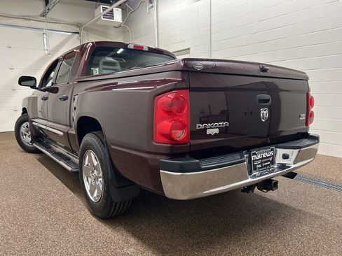 Used 2005 Dodge Dakota Laramie w/ Trailer Tow Group image 4