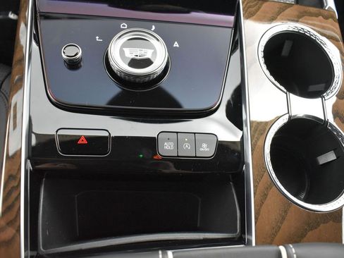 Certified 2025 Cadillac Escalade Sport Platinum image 26