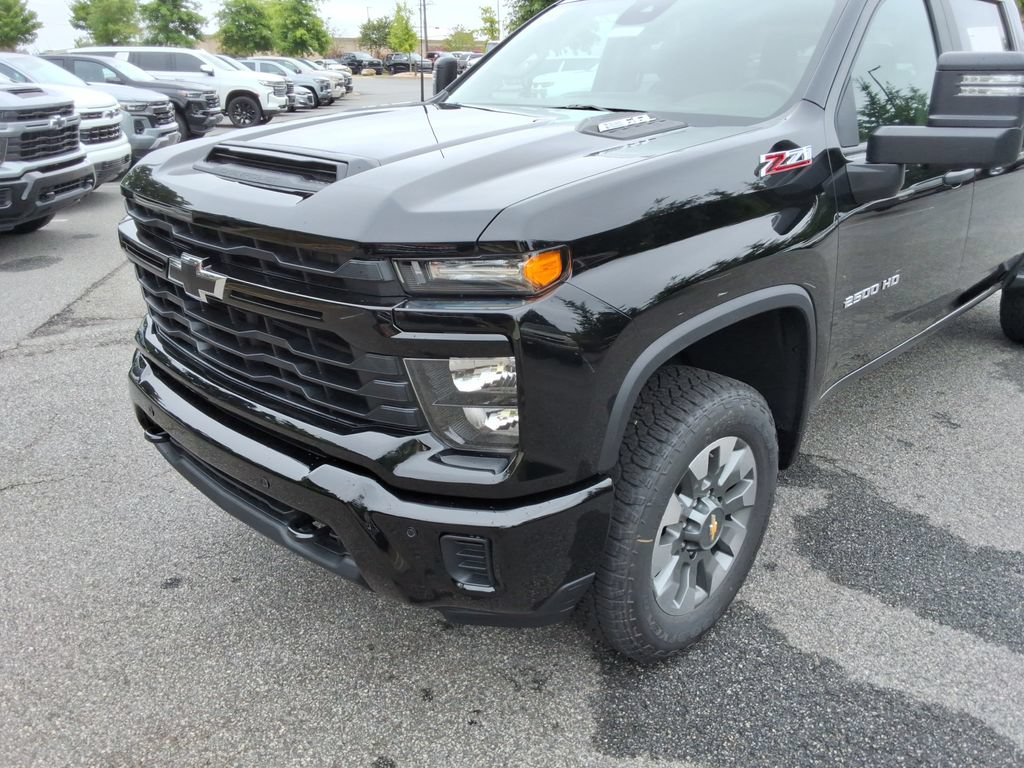 New 2026 Chevrolet Silverado 2500 Custom w/ Custom Convenience Package AWD/4WD image 9
