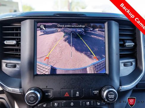 Used 2021 RAM 2500 Laramie AWD/4WD image 12