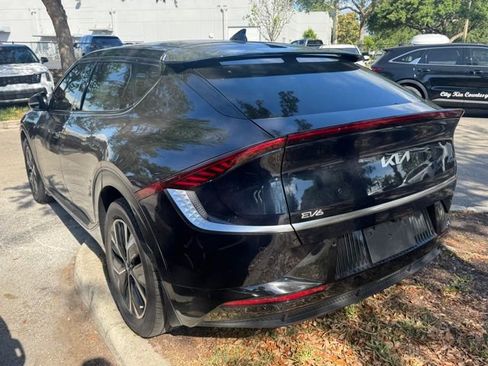 Used 2022 Kia EV6 Wind RWD image 2