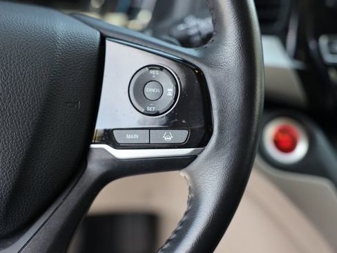 Used 2018 Honda Odyssey EX-L image 21