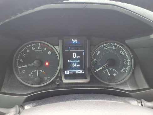 Certified 2021 Toyota Tacoma TRD Sport AWD/4WD image 11
