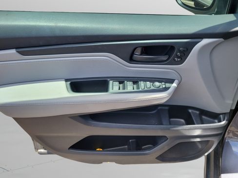 Certified 2023 Honda Odyssey EX-L image 23