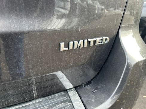 Used 2019 Jeep Grand Cherokee Limited w/ Trailer Tow Group IV image 32