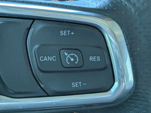 Used 2022 Jeep Gladiator Mojave w/ LED Lighting Group AWD/4WD image 14