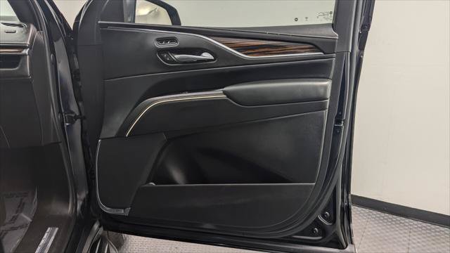Used 2023 Cadillac Escalade Luxury w/ LPO, Floor Liner Package RWD image 21