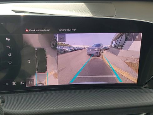 New 2025 Audi SQ5 Premium Plus image 28