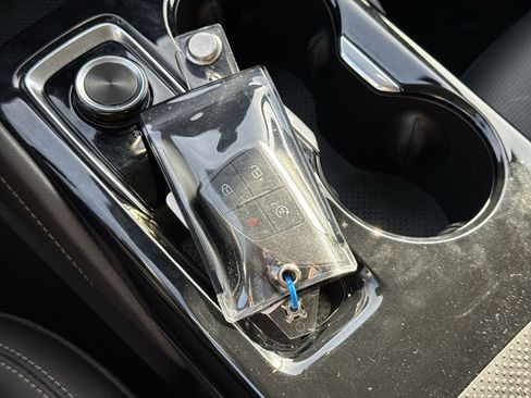 Used 2025 Buick Envision Preferred image 35