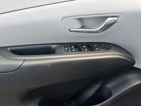 Used 2025 Hyundai Tucson SEL AWD/4WD image 18