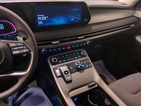 Used 2023 Hyundai Palisade SE image 19