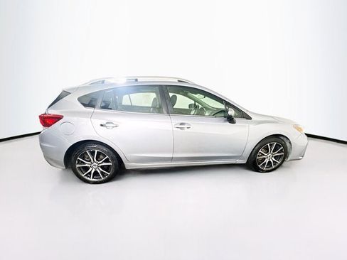 Used 2018 Subaru Impreza 2.0i Limited image 4