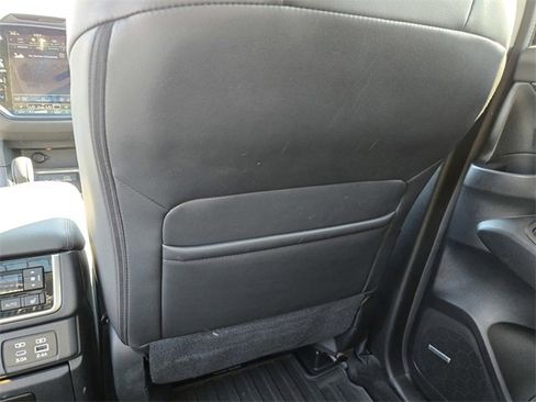 Used 2025 Subaru Ascent Bronze Edition w/ Popular Package #2 image 15