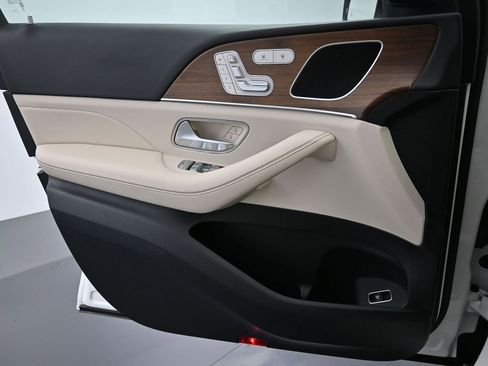 Used 2025 Mercedes-Benz GLE 350 4MATIC image 20