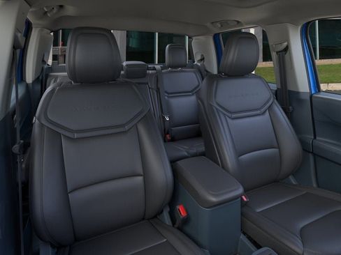 New 2026 Ford Maverick Lariat w/ Black Appearance Package image 10
