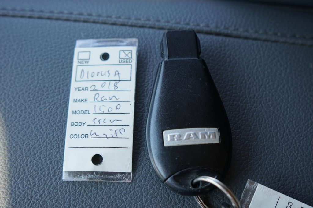 Used 2018 RAM 1500 Express w/ Express Value Package AWD/4WD image 33