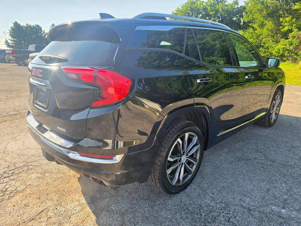 Used 2018 GMC Terrain Denali AWD/4WD image 5