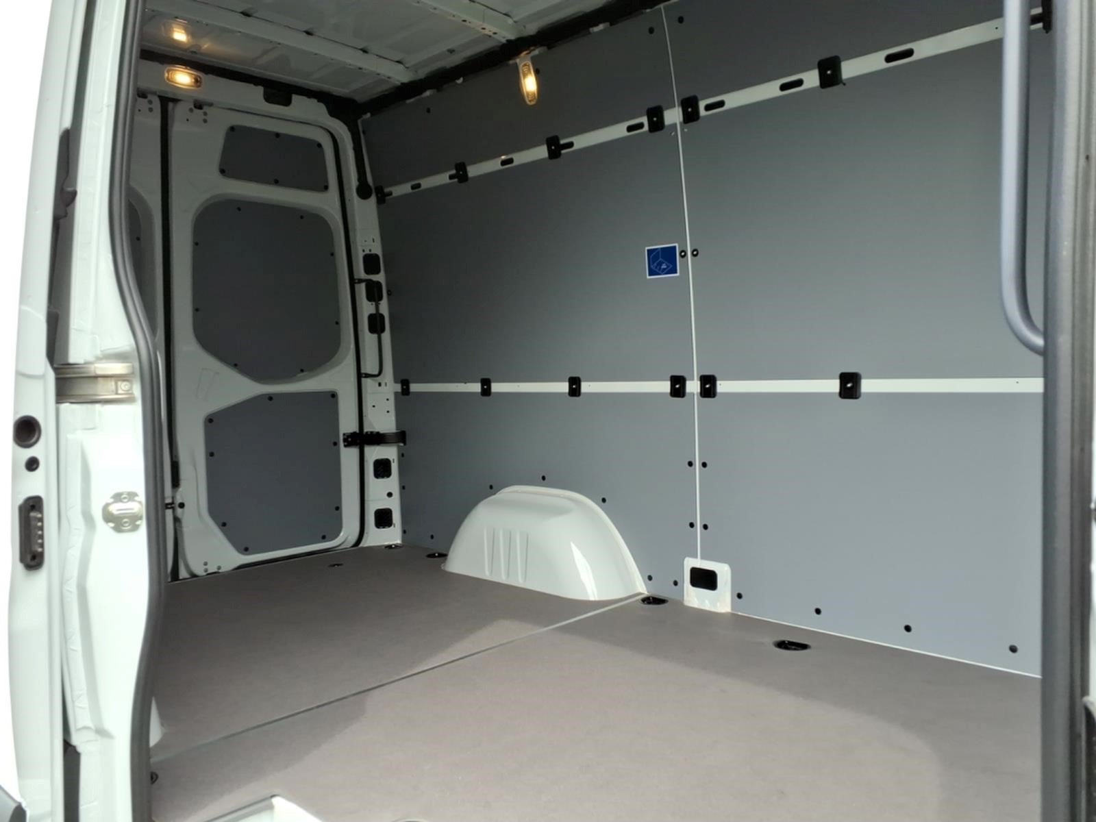 Used 2026 Mercedes-Benz Sprinter 2500 image 15